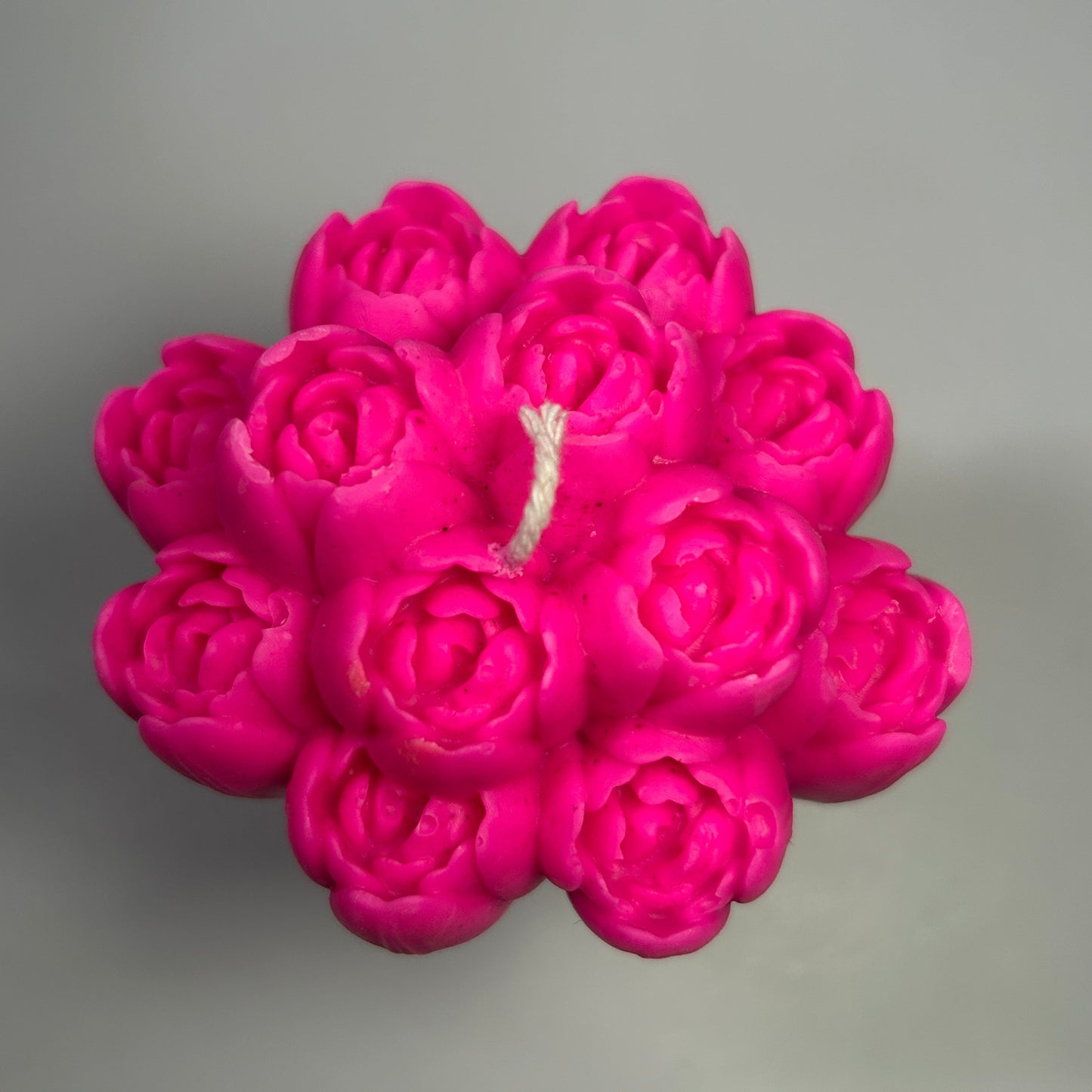 Bunch of Tulip Mould Scented Candle - 36 Hours Burn Time