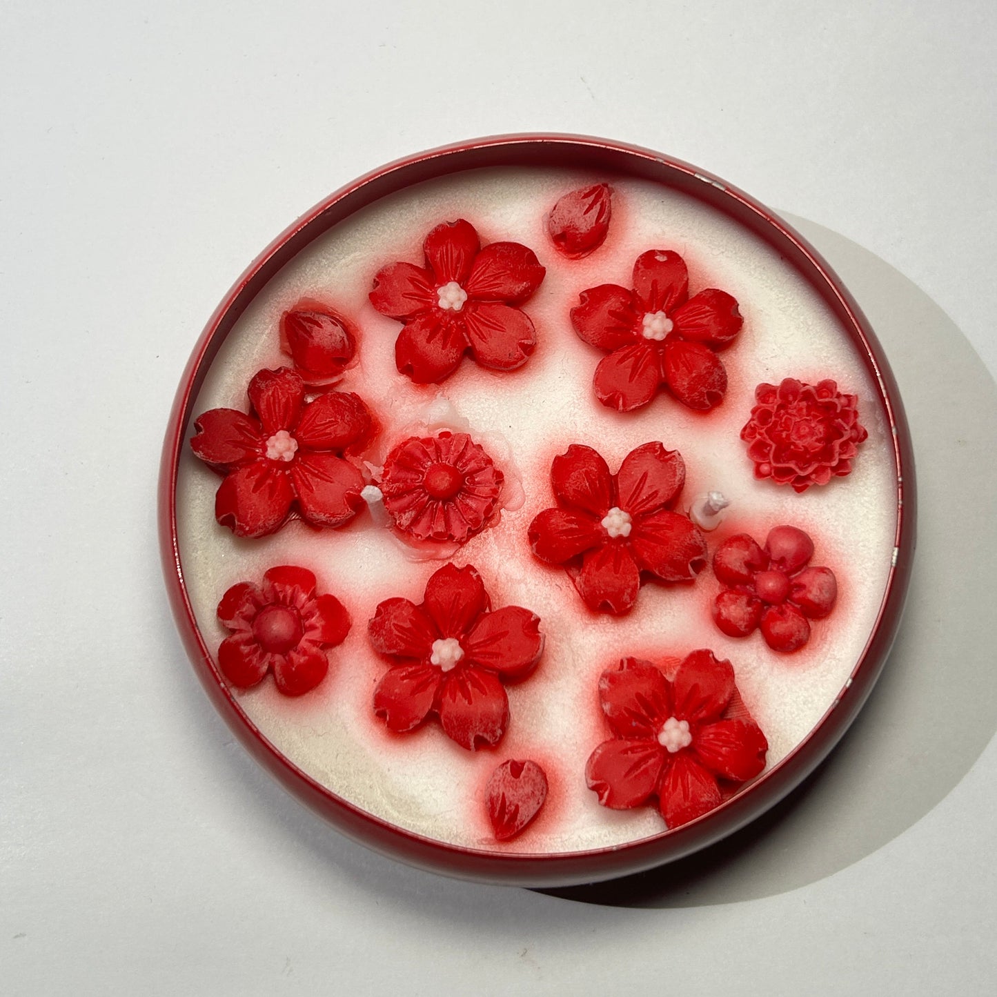 Red Urli Scented Candle - 50 Hours Burn Time