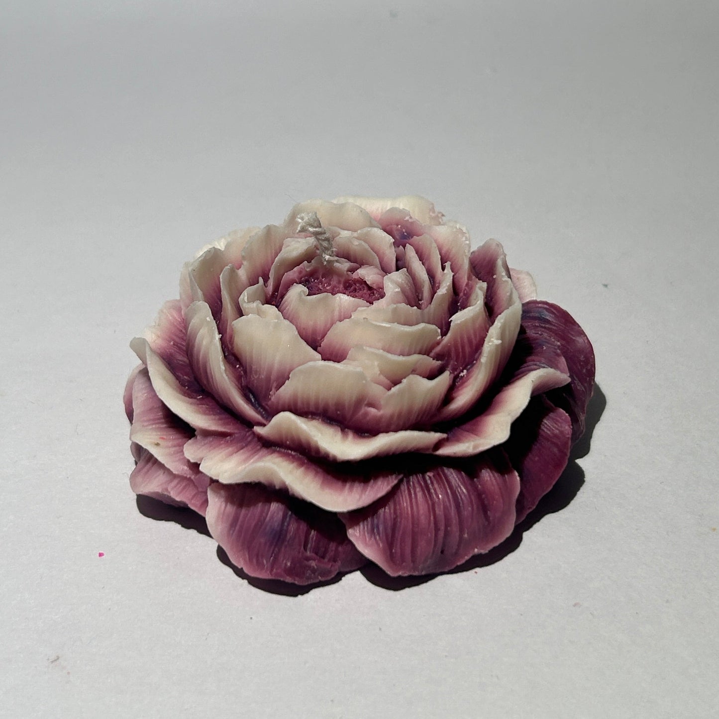 Peony Mould Scented Candle - 12 Hours Burn Time